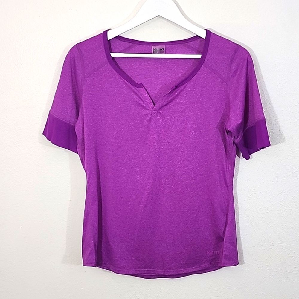 Marmot purple v-neck active wear top size medium